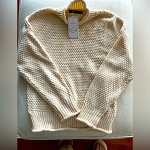 Zesica woman’s sweater